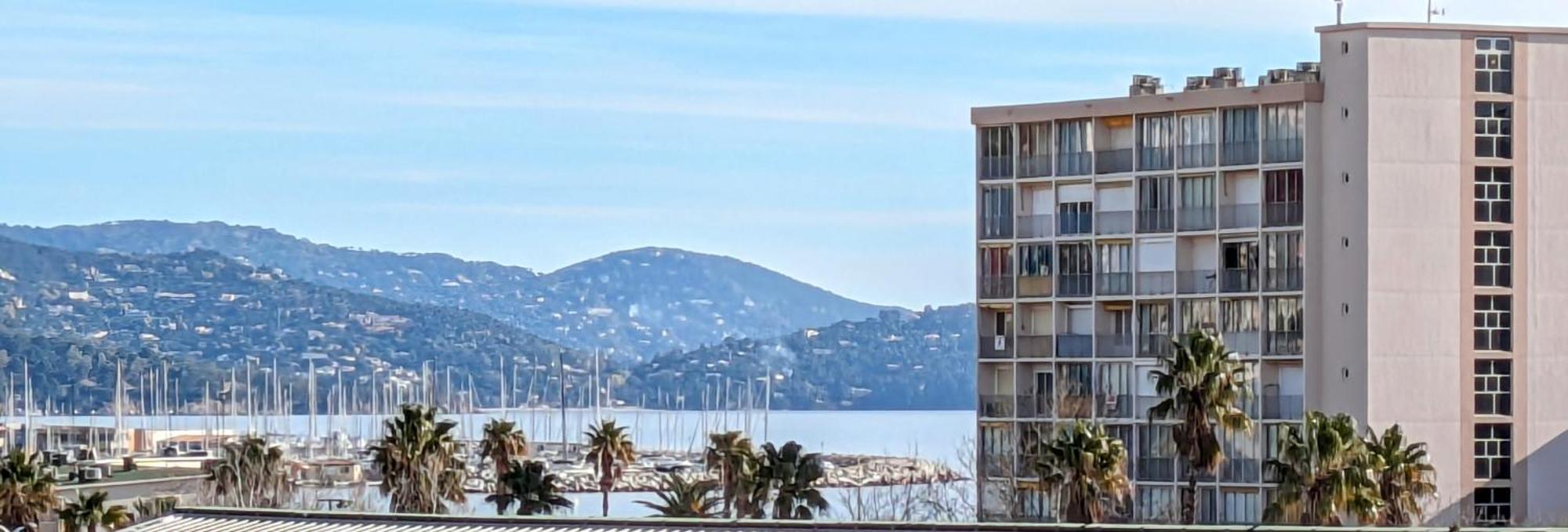 Studio Avec Coin Nuit, 100 M De La Mer Le Lavandou Esterno foto